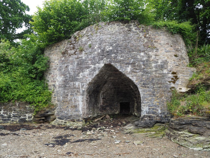 Lime Kiln at Galmpton Creek, Devon