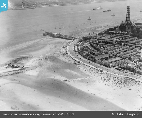 New Brighton in 1920 showing the promenade constructed around 1911
